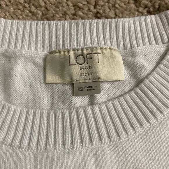 Loft Petite sweater XSP - Picture 3 of 3